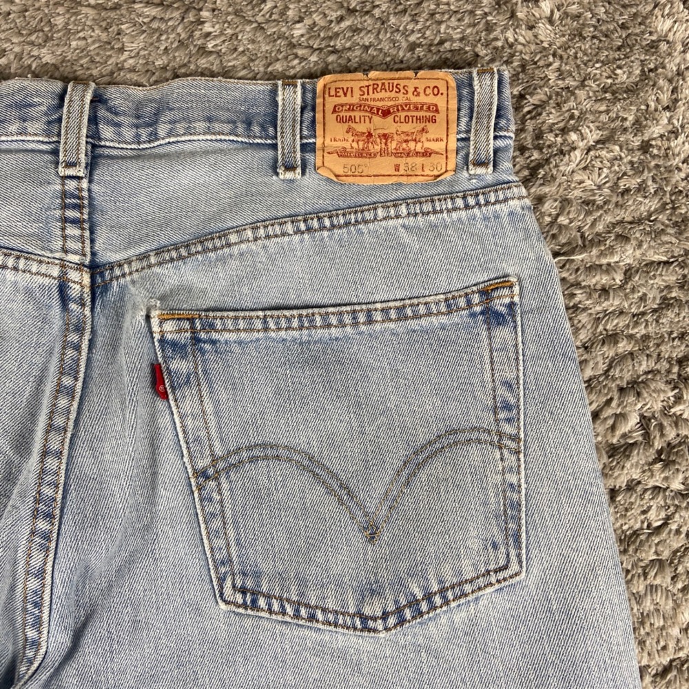Vintage Levis 505 Jeans Men 38x30 Blue Denim Regular Fit Straight Leg Cotton Y2k